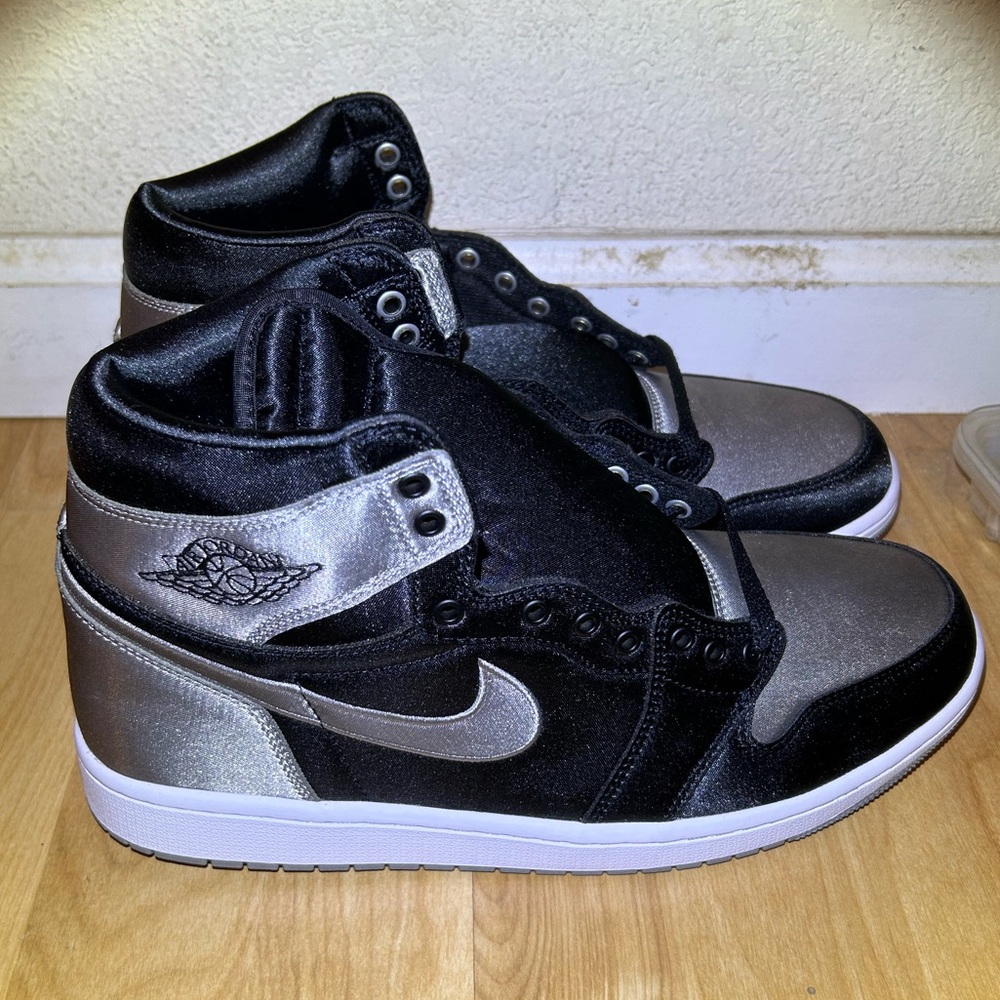 Brand New Jordan 1 Satin Shadow Sz Mens 10.5/Women’s 12 FINAL PRICE